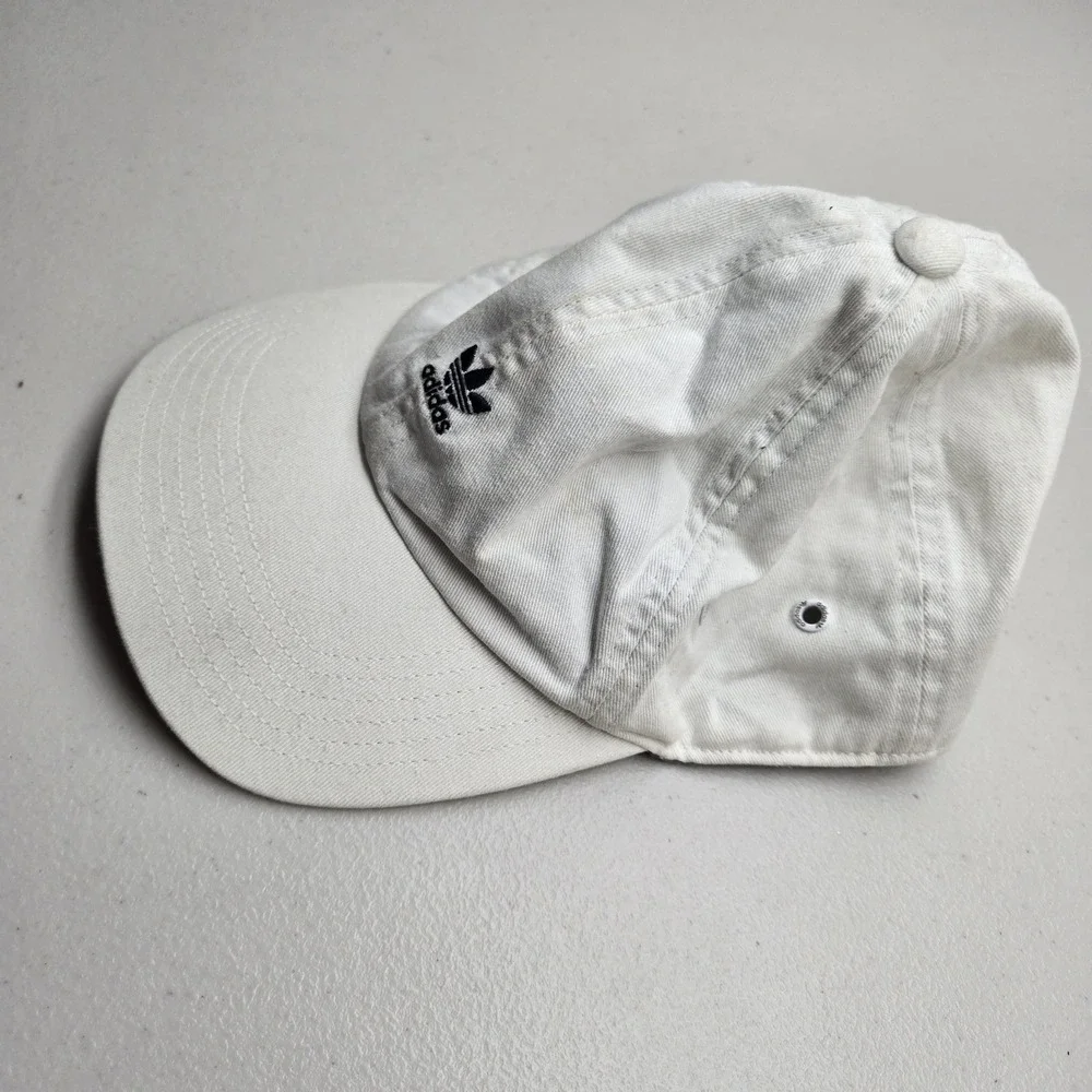 Adidas Women Baseball Cap ONE SIZE White Curved Buckle